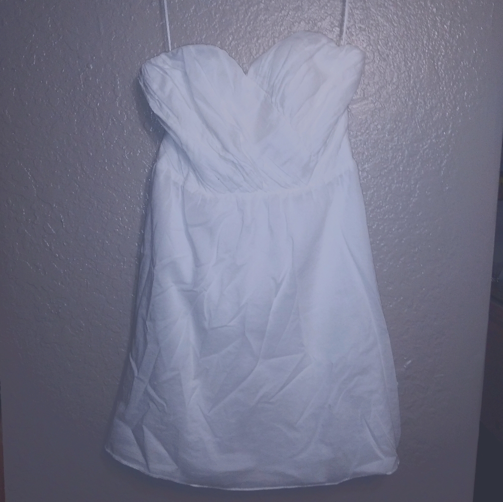 EXPRESS strapless fit & flare sweetheart dress